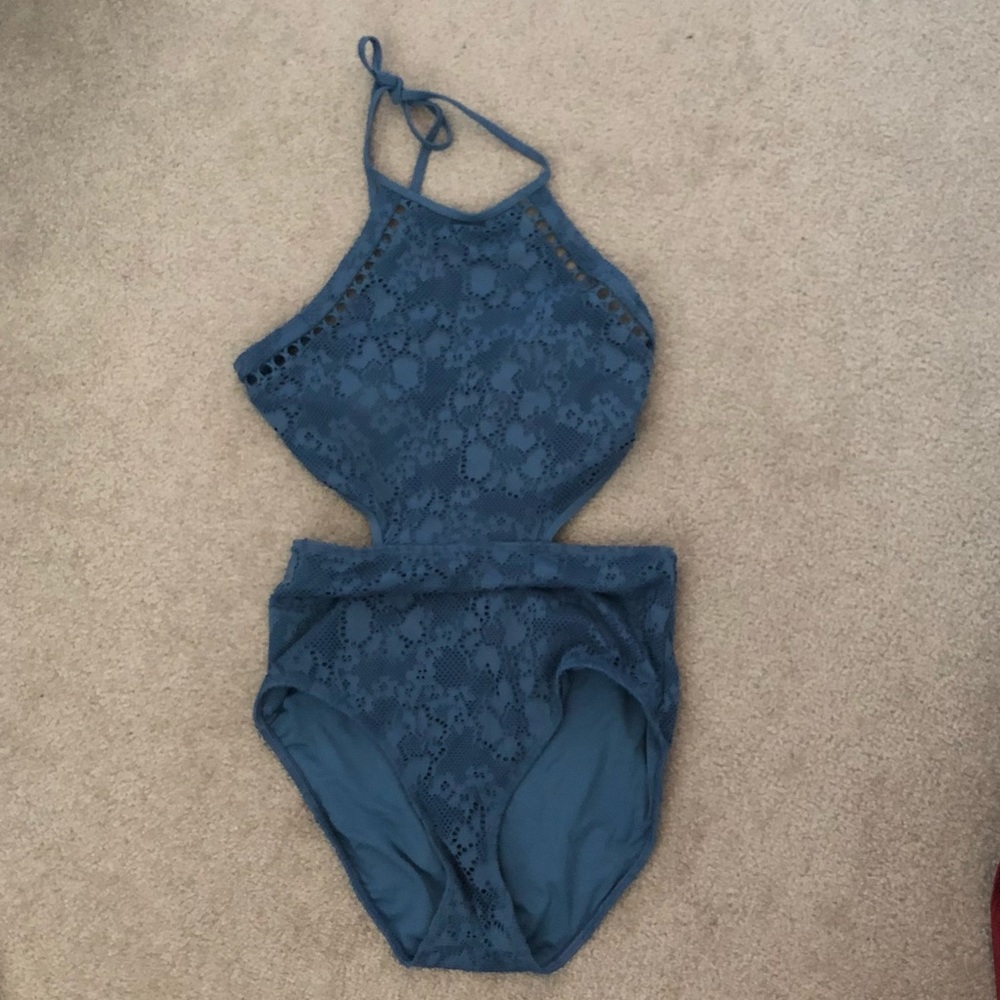 Aerie lace cut out one piece